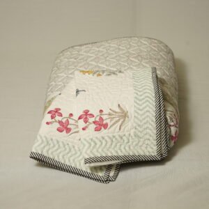 Quilted jaipur bedcover red and green floral pattern