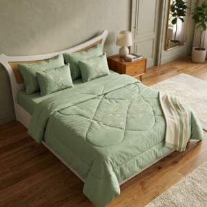 6Pcs Embroidery Comforterset