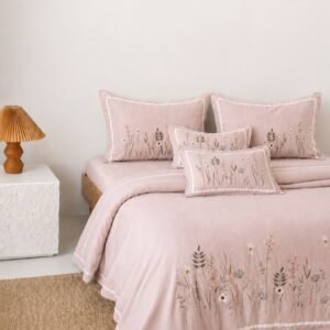 Of The Field 6 Pcs comforter set